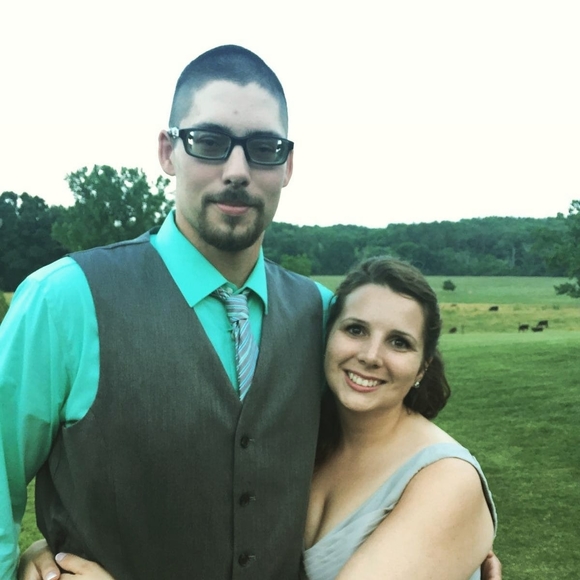 Meet your Posher, Caitlin - Picture 1 of 1